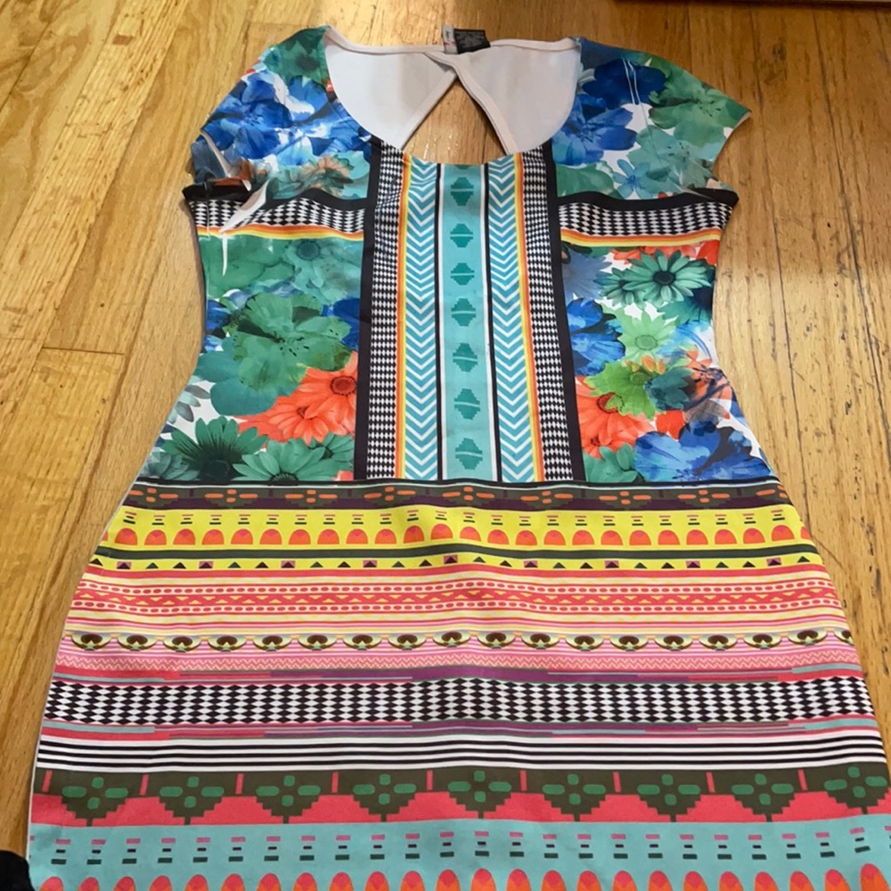 Pretty Central American dress